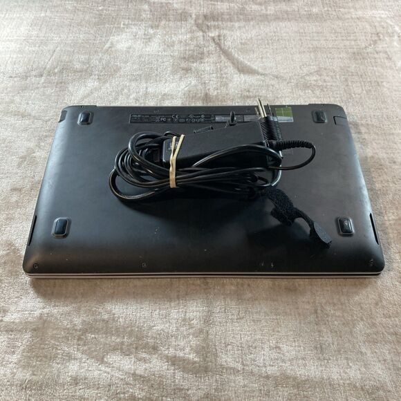 LOT OF 2 ASUS X202E 11.6" Touch Laptop Core i3 500GB HDD 4Gb RAM - Roblox Loaded - Picture 13 of 13